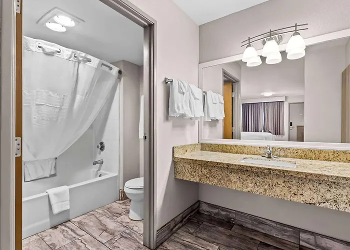 Hotel Days By Wyndham Buckeye